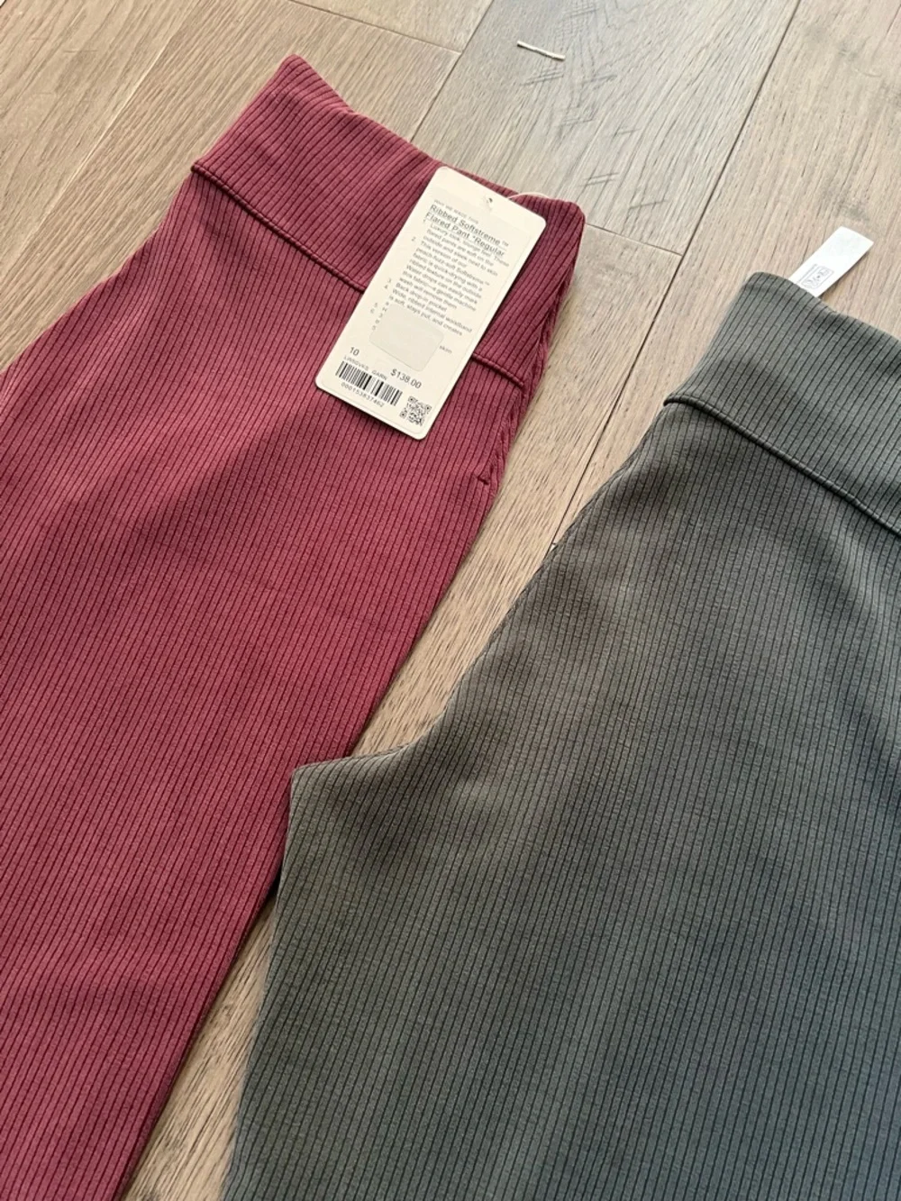 Lululemon Softstreme Ribbed Pants - Picture 2 of 3